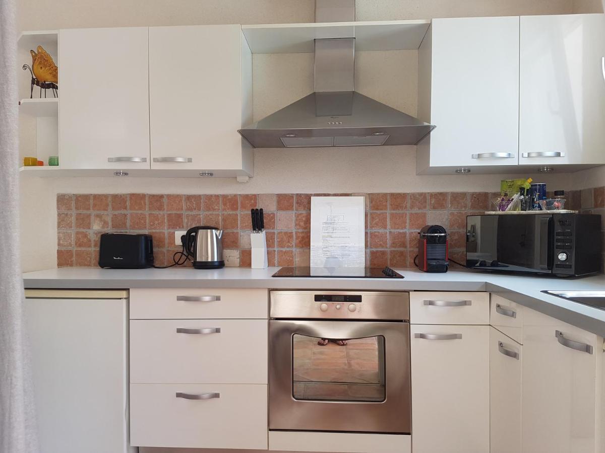 Studio Independant A La Villa Garlaban 3 Etoiles Gémenos Екстериор снимка