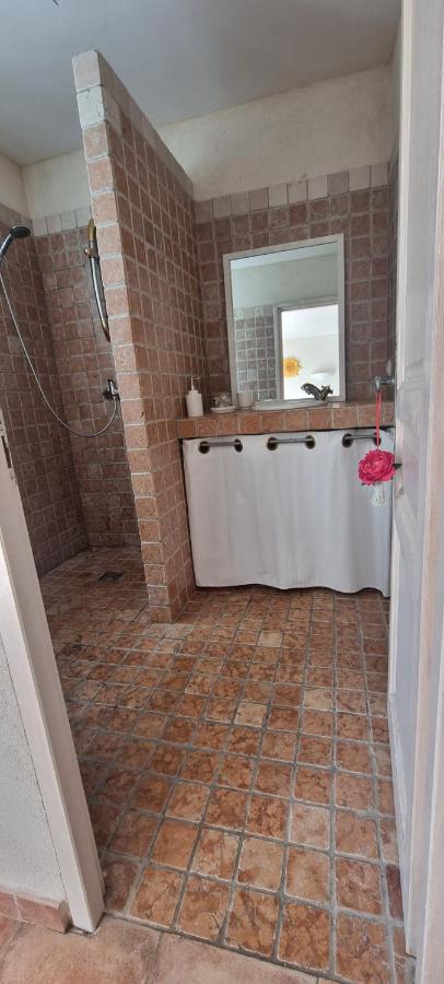 Studio Independant A La Villa Garlaban 3 Etoiles Gémenos Екстериор снимка