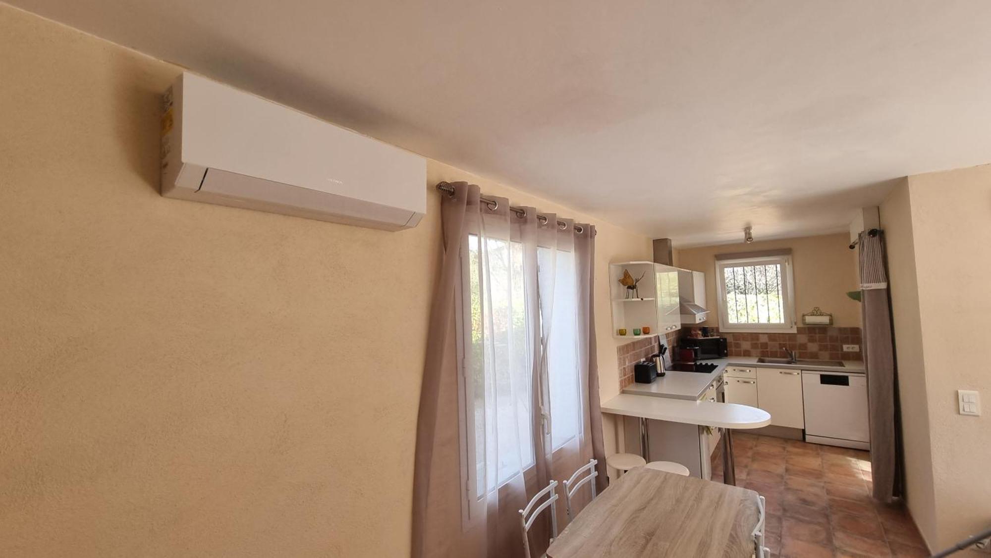 Studio Independant A La Villa Garlaban 3 Etoiles Gémenos Екстериор снимка
